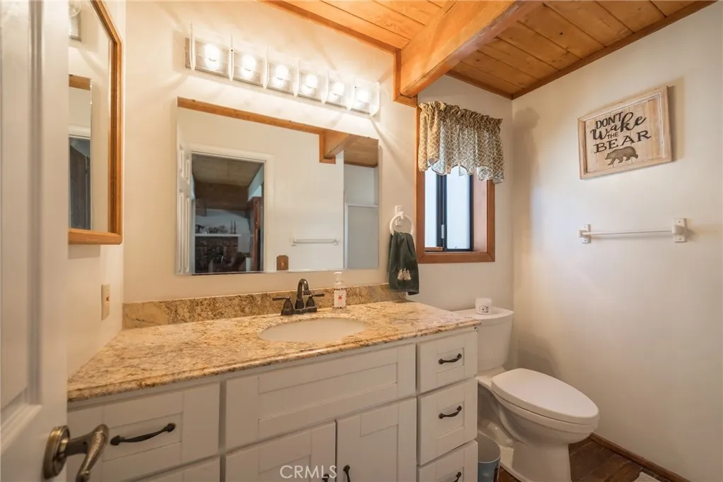 301 Downey Drive, Big Bear City, California 92314 home-pic-25