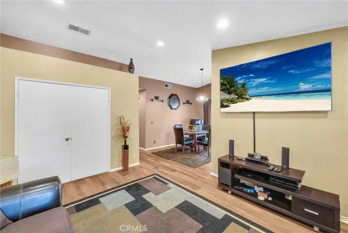 living & dinning room