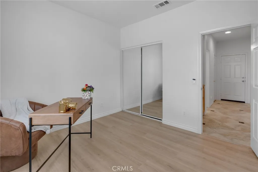 33736 Emerald Creek Court, Temecula, California 92592 home-pic-25