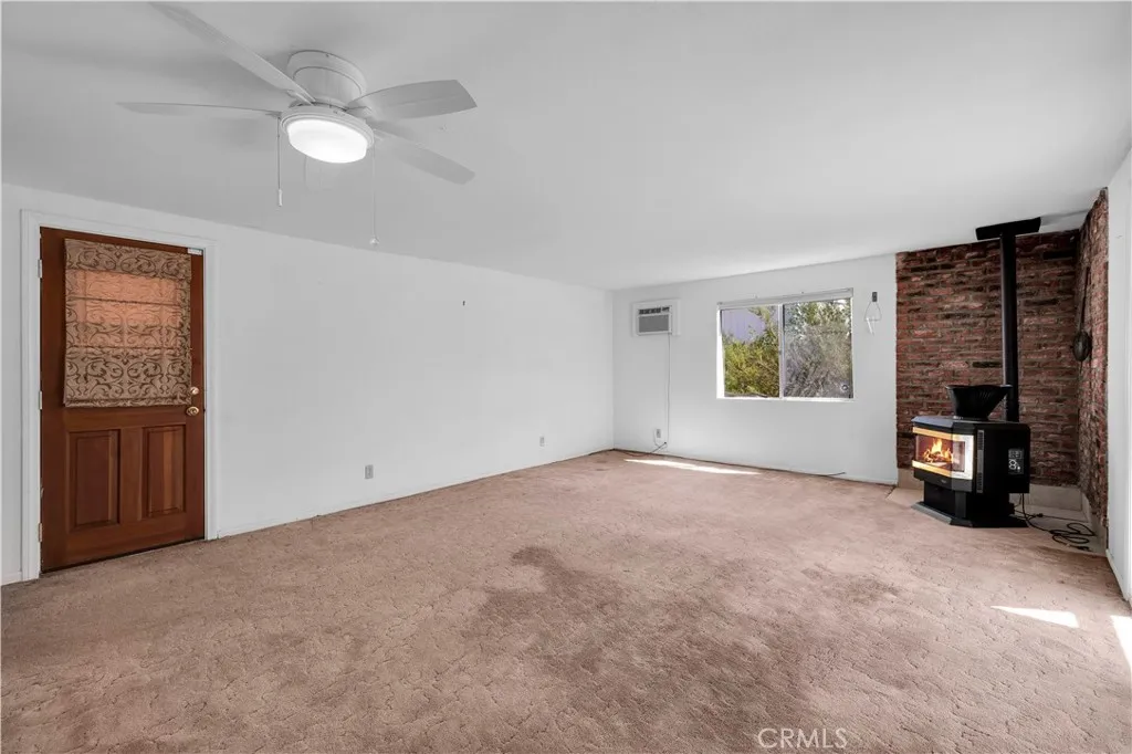5304 Morongo Road, 29 Palms, California 92277 home-pic-16