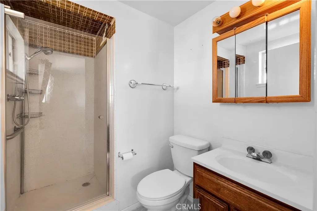 5304 Morongo Road, 29 Palms, California 92277 home-pic-25