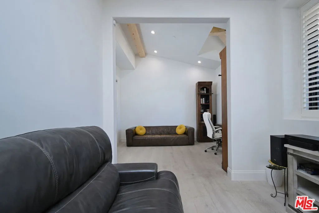 33182 Mulholland Highway, Malibu, California 90265 home-pic-49