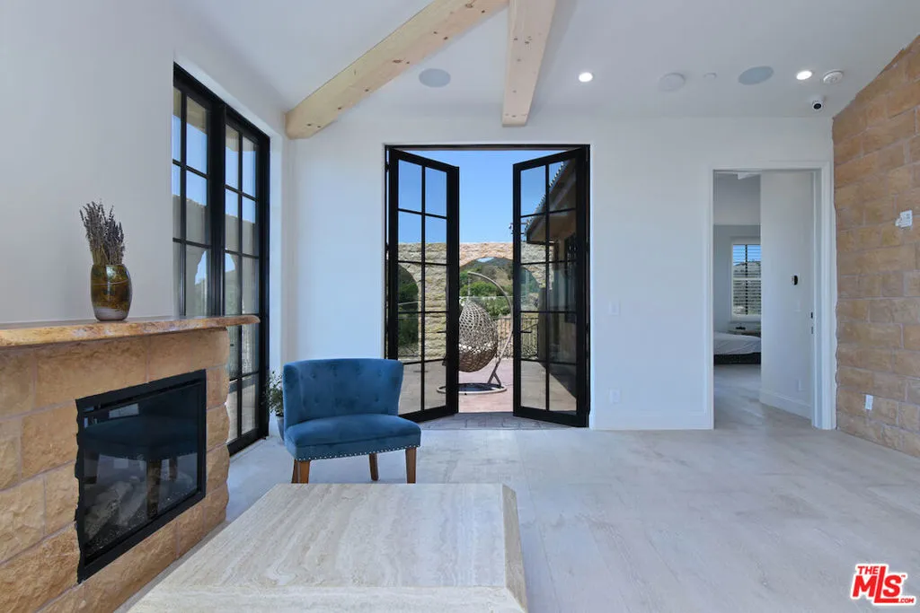 33182 Mulholland Highway, Malibu, California 90265 home-pic-22