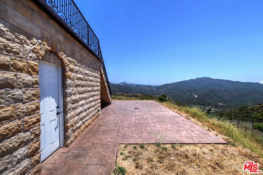 33182 Mulholland Highway, Malibu, California 90265 home-pic-54