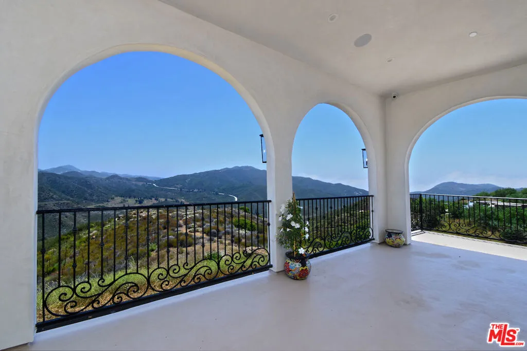 33182 Mulholland Highway, Malibu, California 90265 home-pic-36