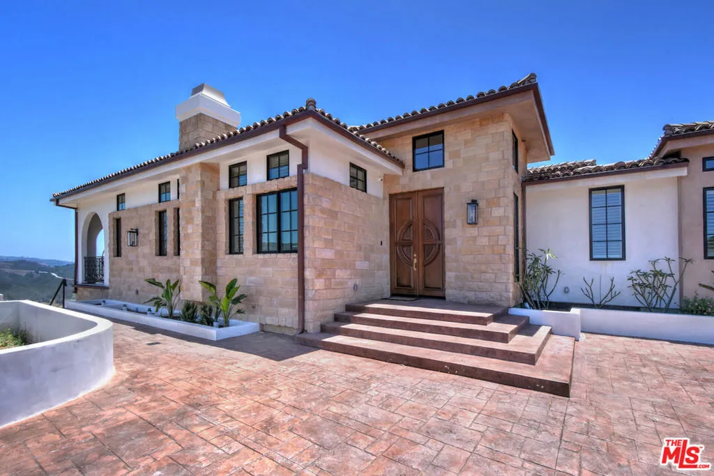 33182 Mulholland Highway, Malibu, California 90265 home-pic-16
