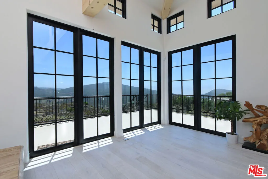 33182 Mulholland Highway, Malibu, California 90265 home-pic-25
