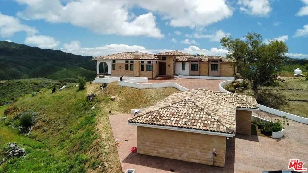 33182 Mulholland Highway, Malibu, California 90265 home-pic-4
