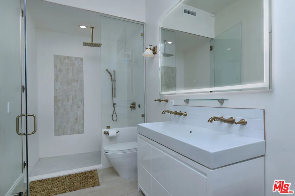 33182 Mulholland Highway, Malibu, California 90265 home-pic-47