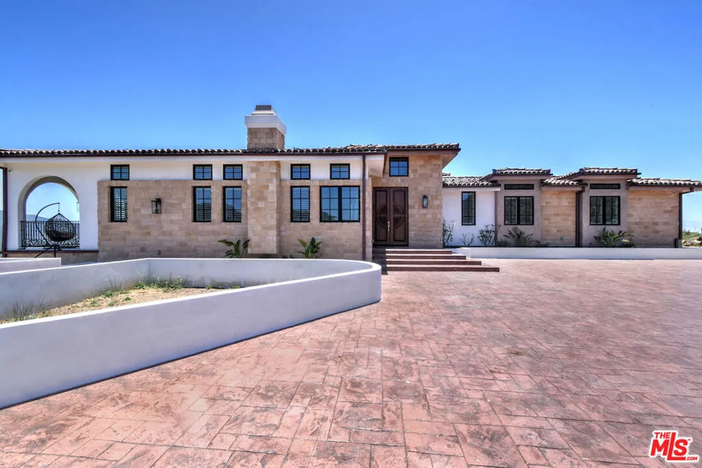33182 Mulholland Highway, Malibu, California 90265 home-pic-13