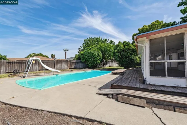 1519 Daisy Way, Antioch, California 94509