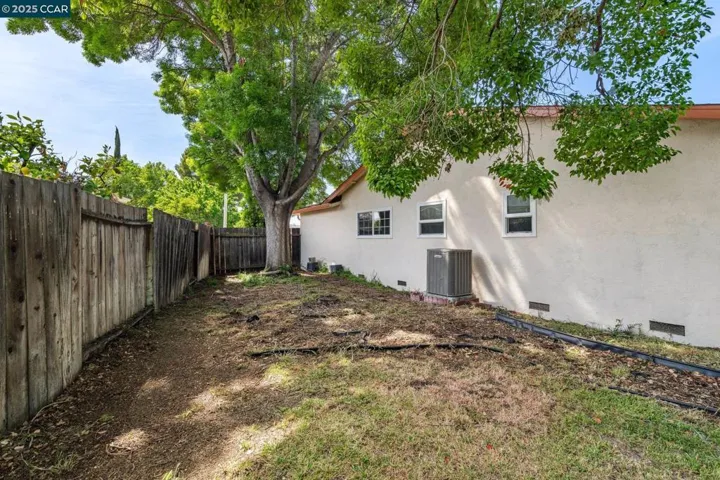 1519 Daisy Way, Antioch, California 94509