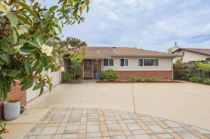29 Karen Drive, Watsonville, California 95076