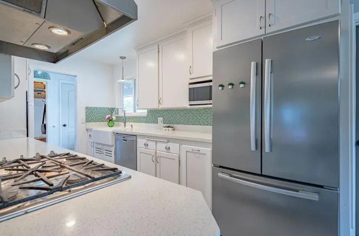 29 Karen Drive, Watsonville, California 95076