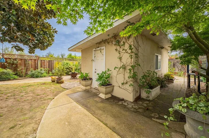 29 Karen Drive, Watsonville, California 95076