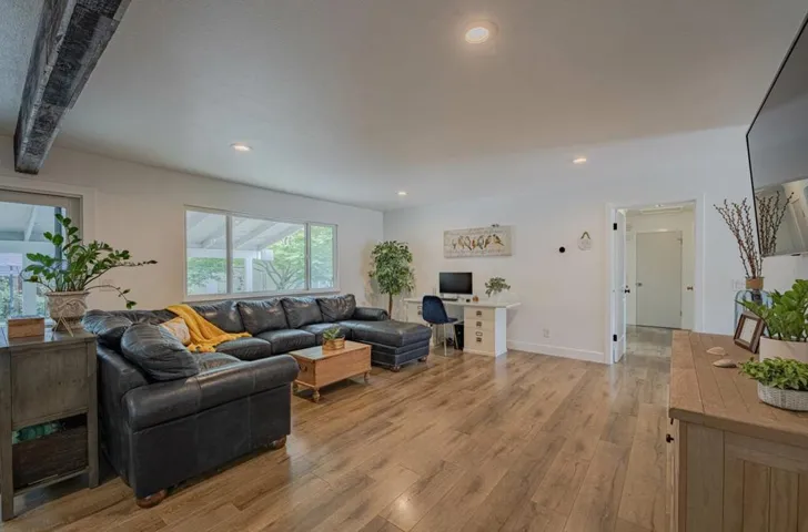 29 Karen Drive, Watsonville, California 95076
