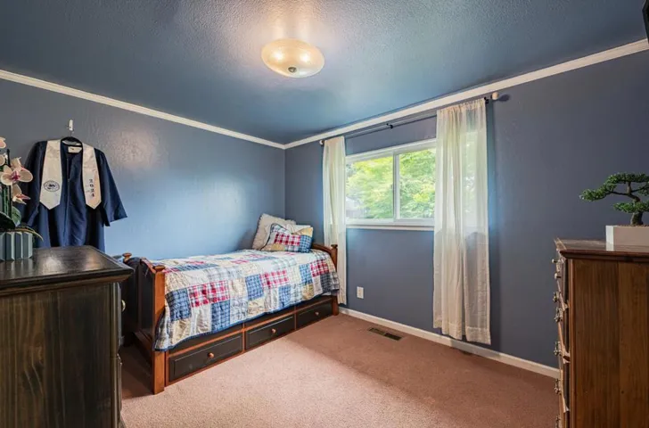 29 Karen Drive, Watsonville, California 95076