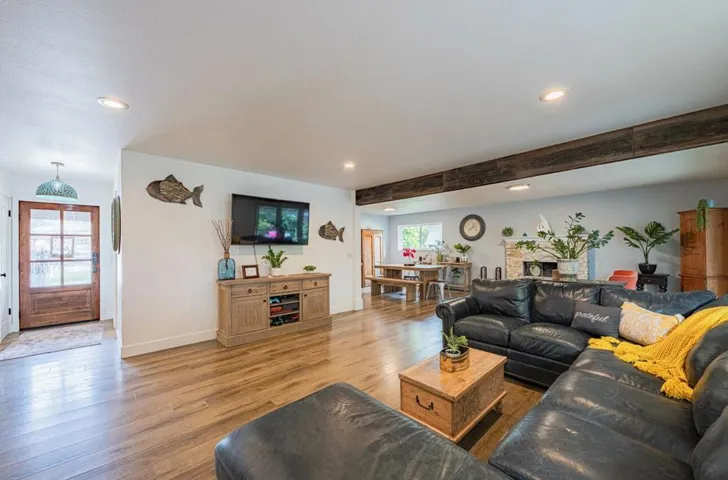 29 Karen Drive, Watsonville, California 95076