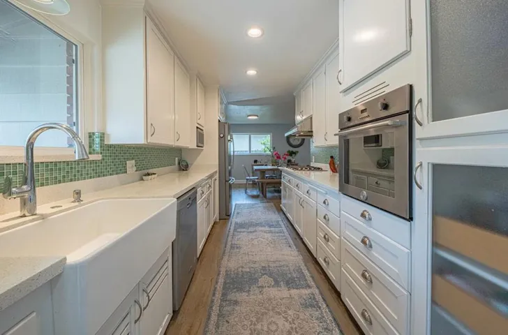 29 Karen Drive, Watsonville, California 95076
