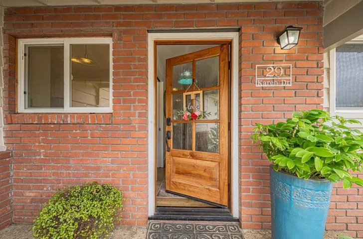 29 Karen Drive, Watsonville, California 95076