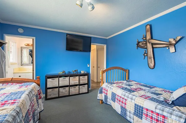 29 Karen Drive, Watsonville, California 95076