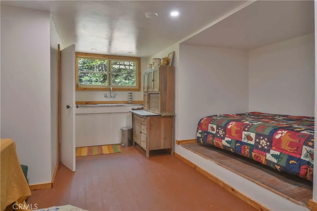 230 Fremont Road, Lake Arrowhead, California 92352 home-pic-38