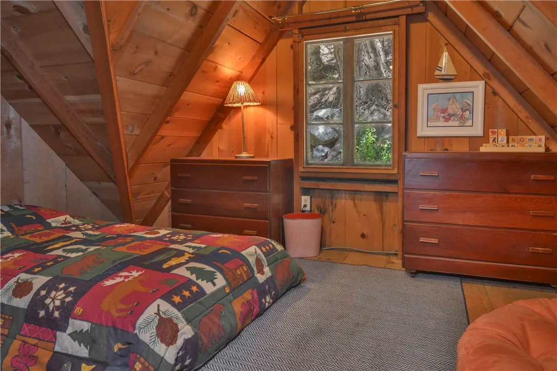 230 Fremont Road, Lake Arrowhead, California 92352 home-pic-6