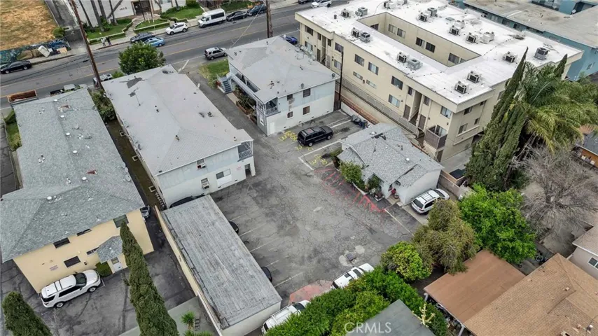 6862 Hazeltine Avenue, Van Nuys, California 91405