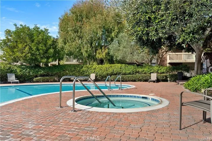 6542 Ocean Crest Drive D102, Rancho Palos Verdes, California 90275
