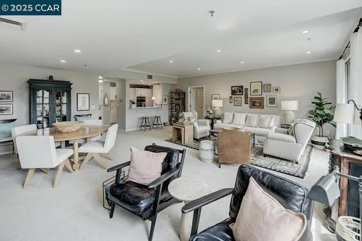 1840 Tice Creek 2326, Walnut Creek, California 94595