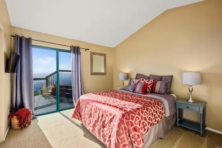3351 Red Mountain Heights Drive, Fallbrook, California 92028
