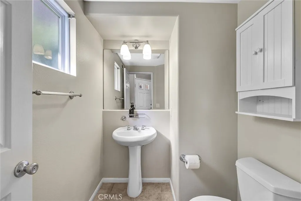 11 Santa Cruz Aisle, Irvine, California 92606 home-pic-14