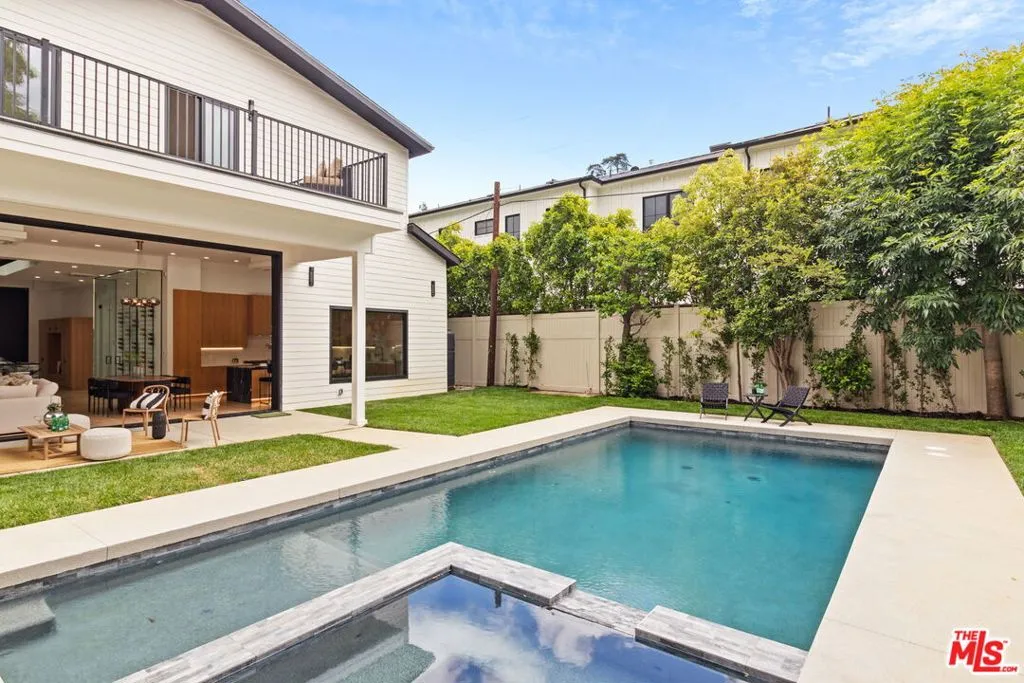 4535 Haskell Avenue, Encino, California 91436 home-pic-46