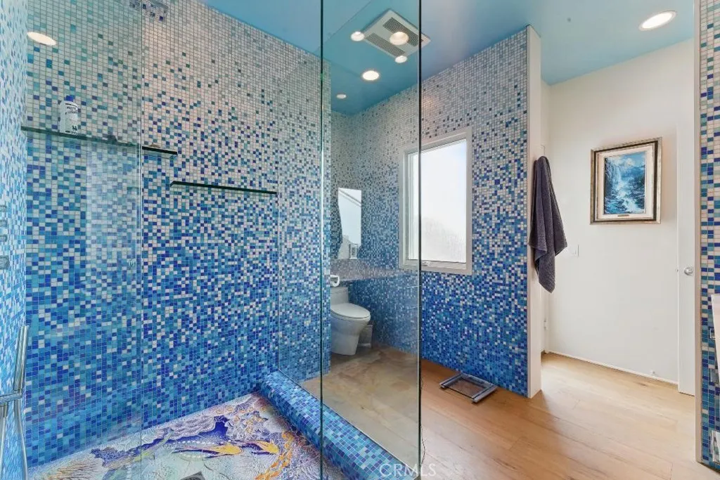 2501 Barrymore Drive, Malibu, California 90265 home-pic-23