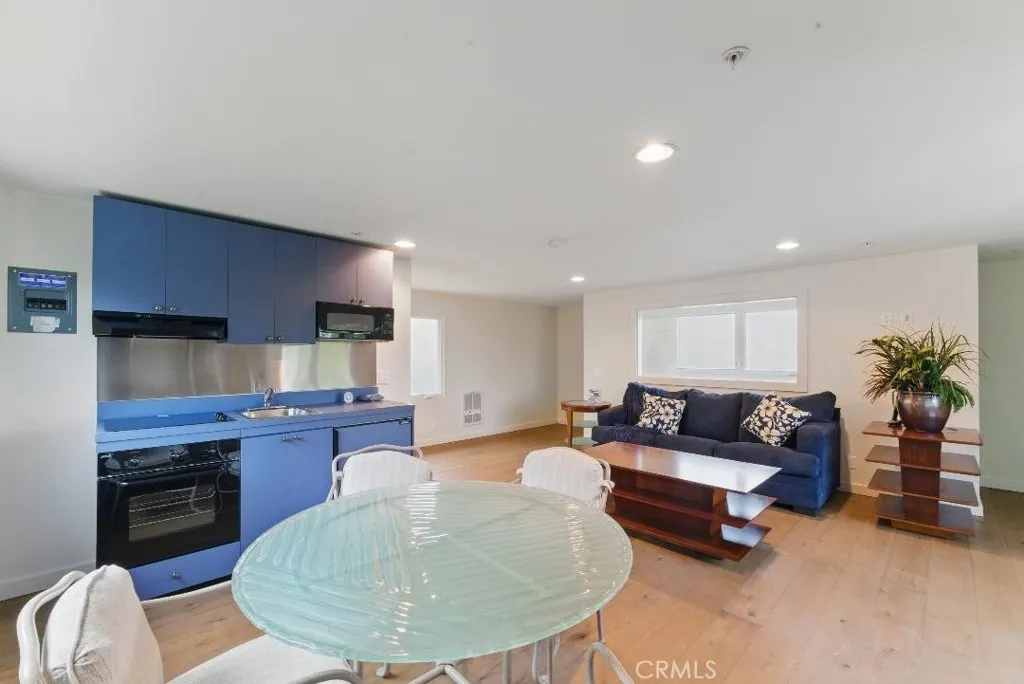 2501 Barrymore Drive, Malibu, California 90265 home-pic-45