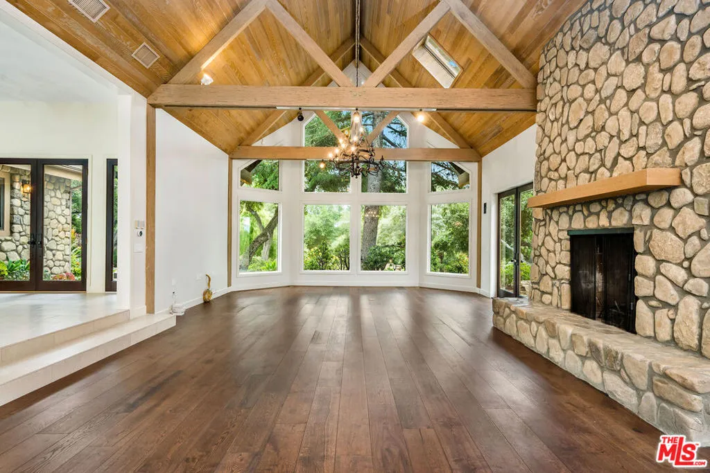 914 Palomar Road, Ojai, California 93023 home-pic-15