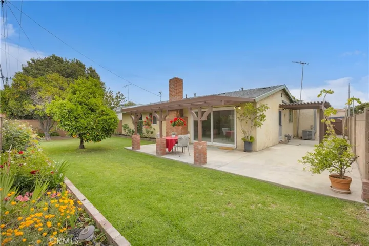 5905 Crescent Avenue, Buena Park, California 90620