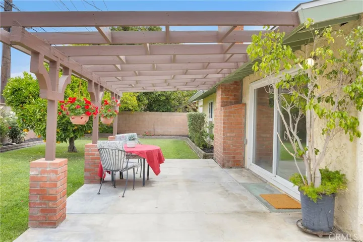 5905 Crescent Avenue, Buena Park, California 90620
