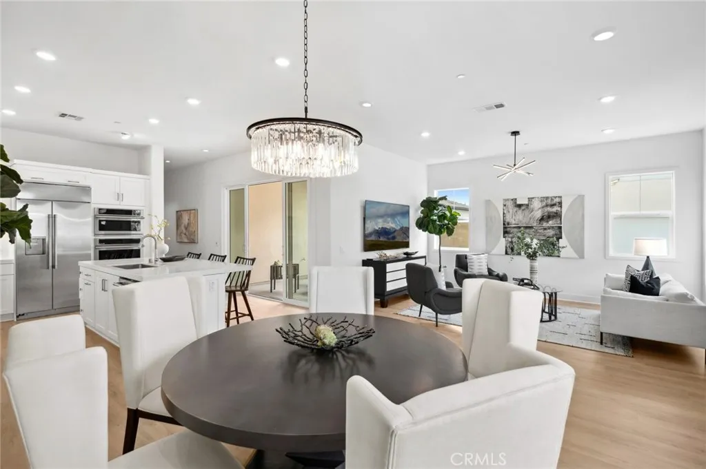 113 Bosal, Irvine, California 92618 home-pic-7