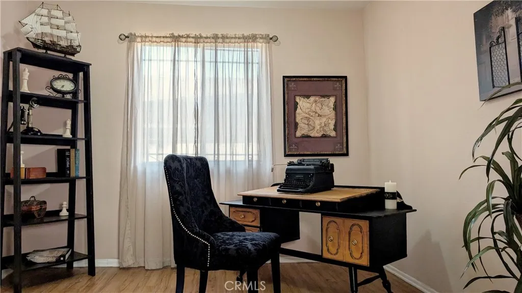 3854 Arlington Avenue, Los Angeles, California 90008 home-pic-24