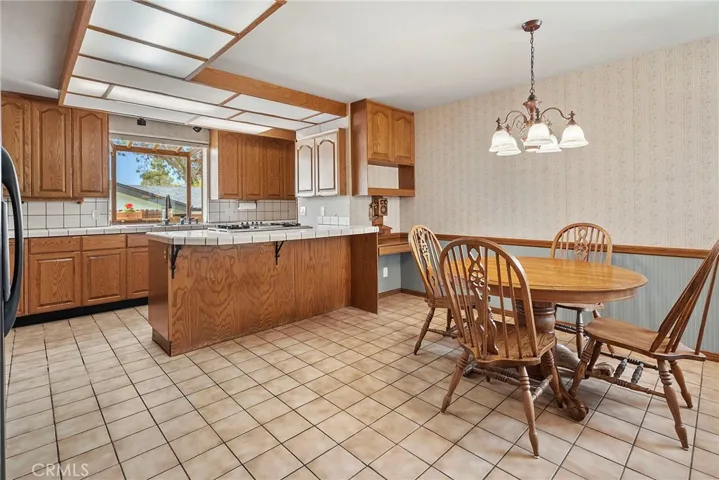 7016 Abbottswood Drive, Rancho Palos Verdes, California 90275
