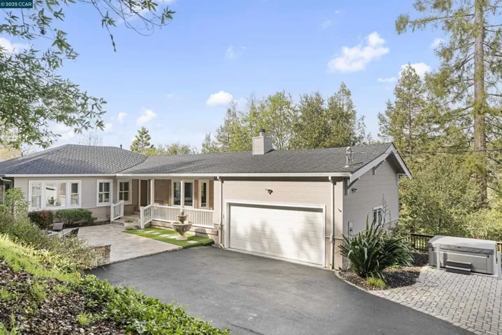 6 Monte Veda Dr, Orinda, California 94563