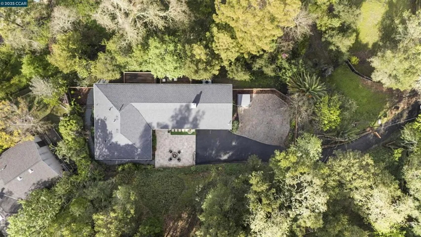 6 Monte Veda Dr, Orinda, California 94563
