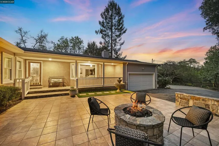 6 Monte Veda Dr, Orinda, California 94563