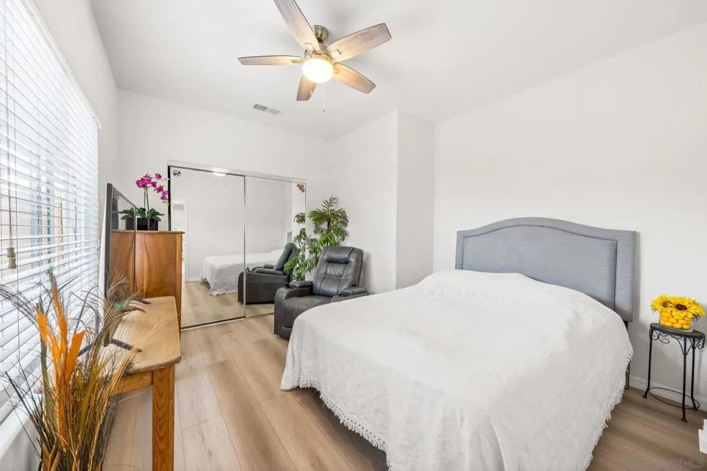 1450 Holly Ave, Imperial Beach, California 91932 home-pic-12