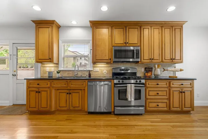 986 Schiele Avenue, San Jose, California 95126
