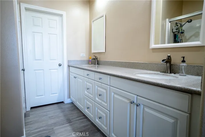 216 W Merlot Drive, Covina, California 91723