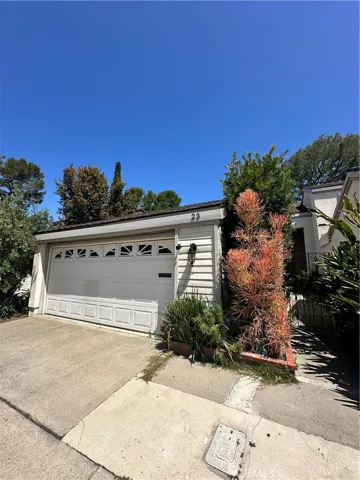 23 Oak Tree Lane, Irvine, California 92612