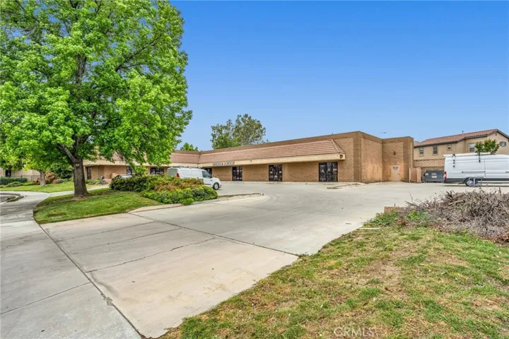 1919 Atlas Drive, Riverside, California 92501