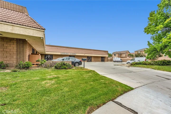 1919 Atlas Drive, Riverside, California 92501